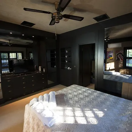 Green Blue Hotel * サパンジャ